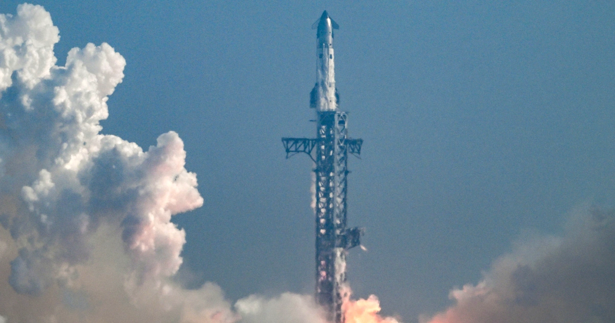 FAA orders SpaceX to investigate mishap with its Starship booster