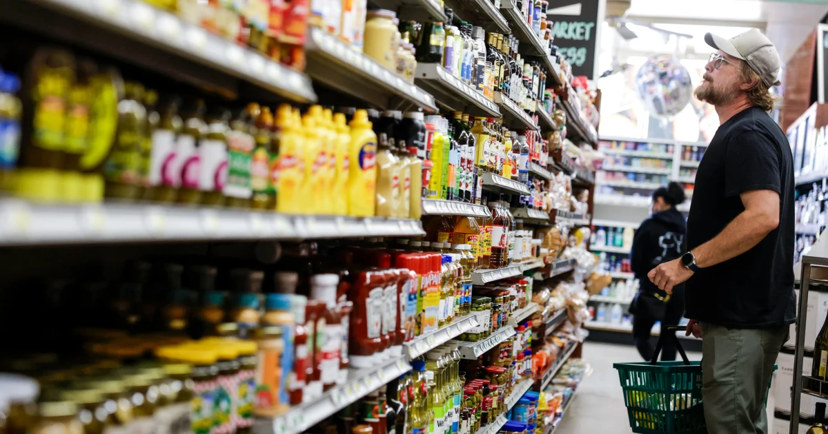 Key inflation gauge worsens as Americans’ income and spending power erodes