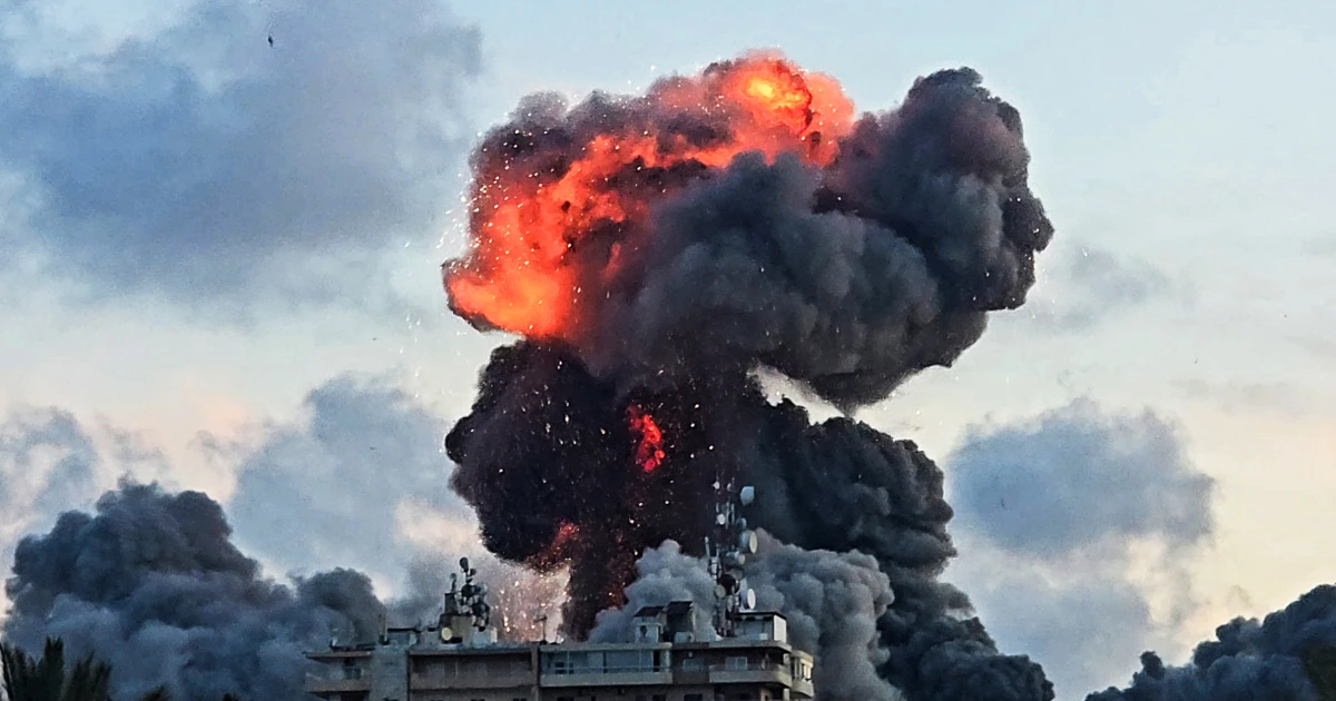 Israeli strikes kill at least 14 in major Lebanon city ahead of Washington talks