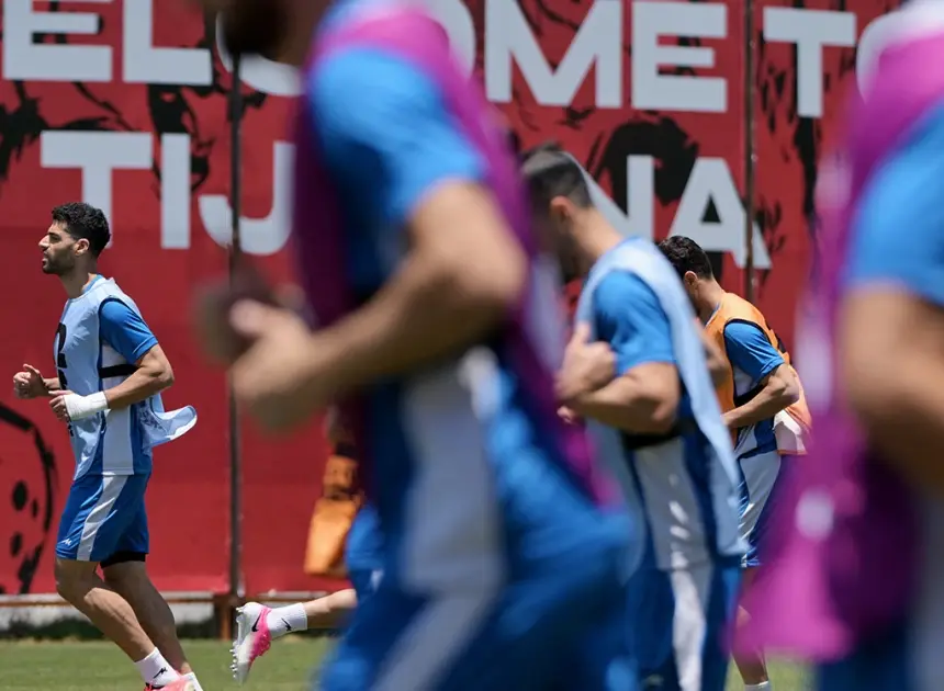 Iran to lodge FIFA complaint over World Cup travel restrictions