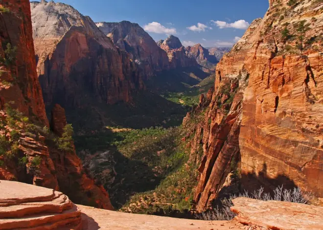 Former Vegas youth pastor charged with murder 20 years after his wife’s deadly fall at Zion National park