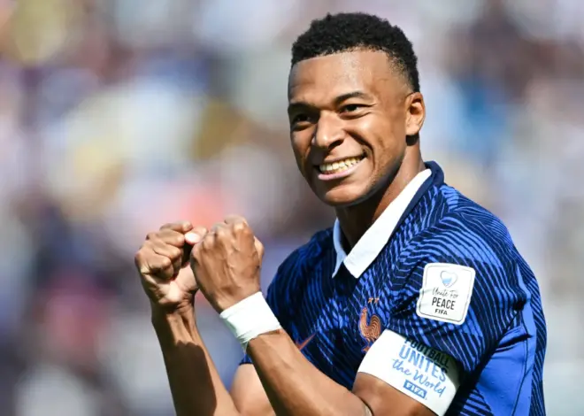 It took a minute, but France’s Mbappé put on a show the World Cup was expecting in win over Senegal