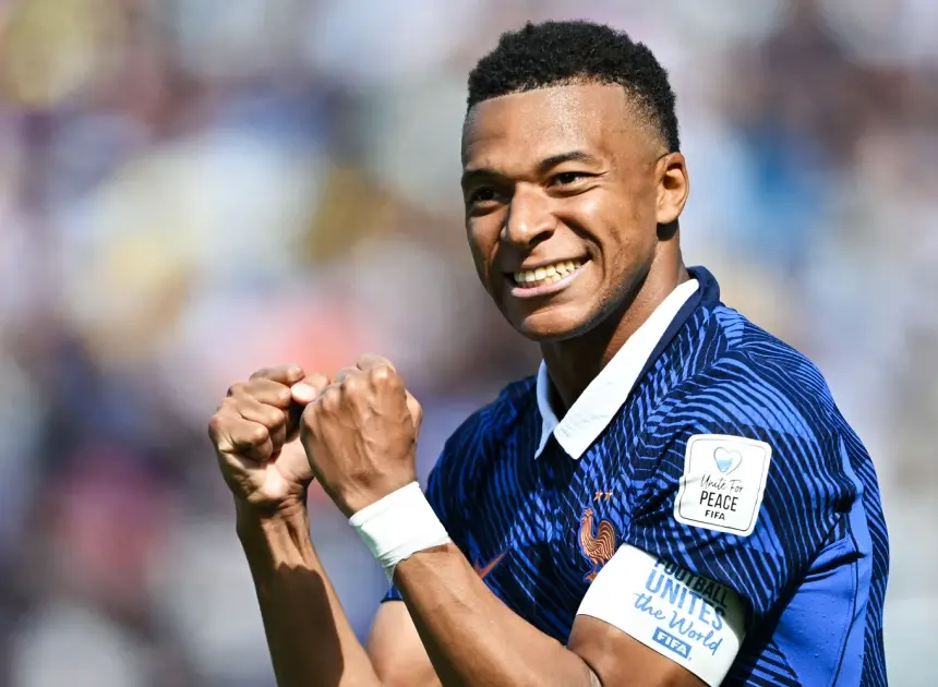 It took a minute, but France’s Mbappé put on a show the World Cup was expecting in win over Senegal