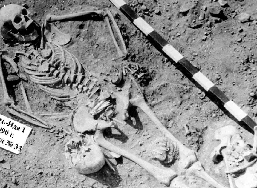 Oldest evidence of a plague outbreak found in prehistoric graves, rewriting the disease’s history