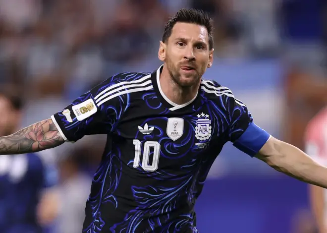 Messi becomes first to score in 7 straight World Cup games while extending goals record