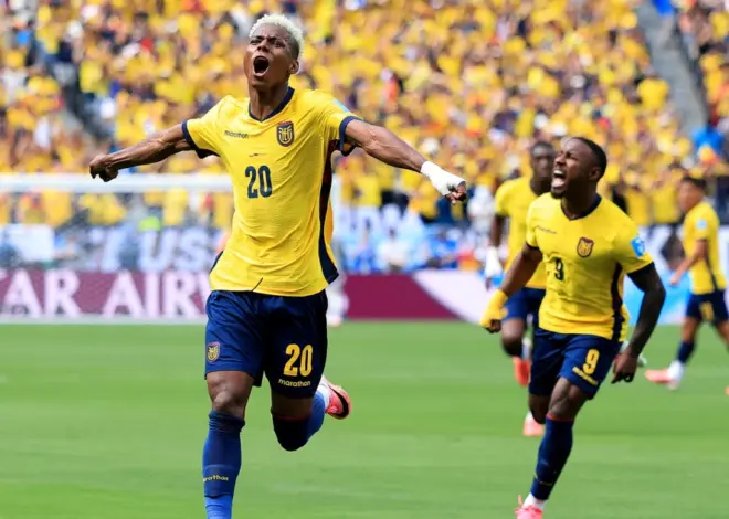 Ecuador beats Germany in World Cup shocker, advances to knockout round