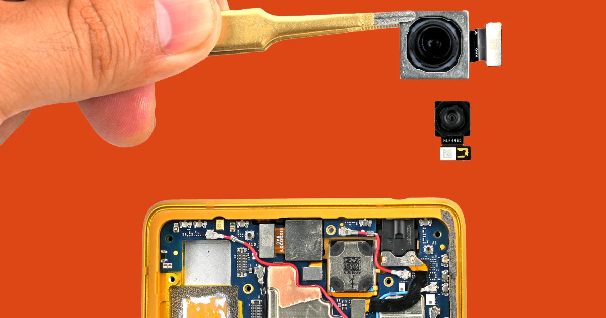We tore open the Trump phone — it was nearly the same as a Taiwanese device using Chinese parts