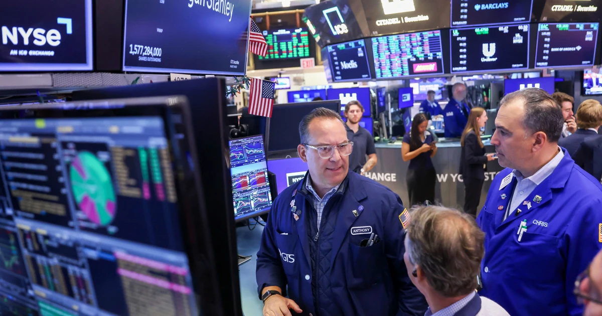 U.S. stocks just closed out their best quarter in six years. Can America keep the boom rolling?