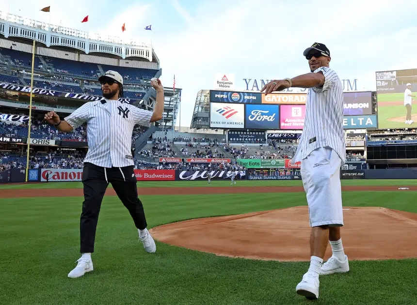 Brunson and Hart throw out first pitches at Yankee Stadium as Knicks celebrate NBA title
