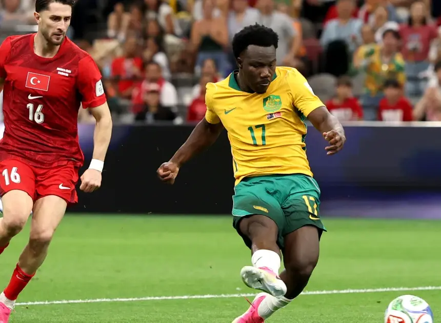 Australia spoils Turkey’s return to the World Cup with a 2-0 victory