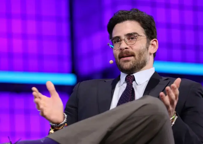 UK blocks visits by left-wing US commentators Cenk Uygur and Hasan Piker