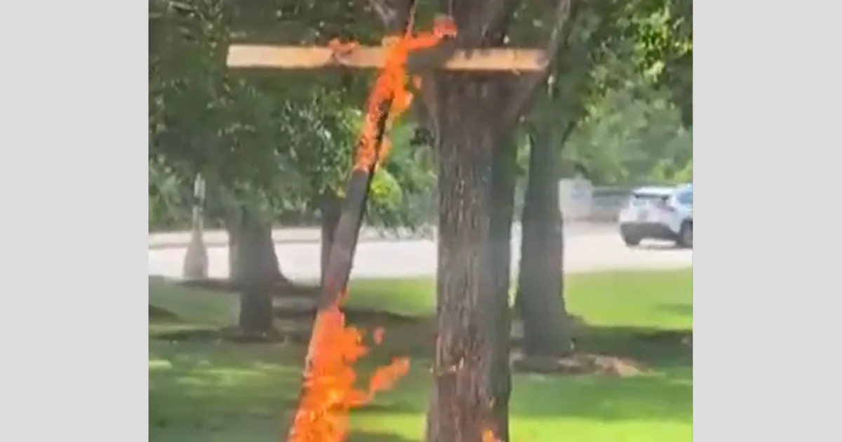 A burning cross in a Chicago park shocks residents and has police searching for who did it