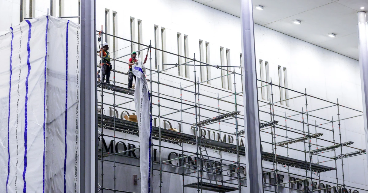 Construction workers begin removing Trump’s name from the Kennedy Center