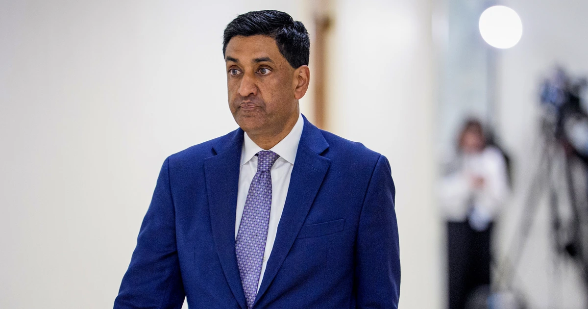 Graham Platner supporter Ro Khanna says he should apologize to women who alleged disturbing behavior