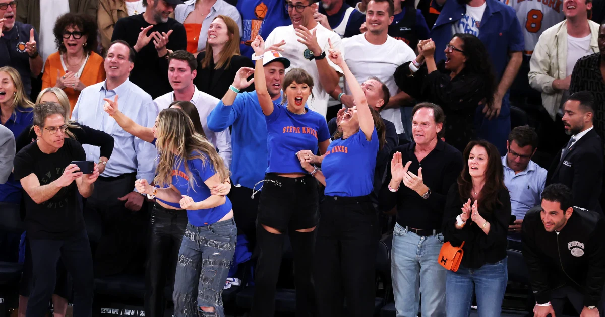 Swift, Chalamet, U.S. soccer team join wild New York celebrations after epic win