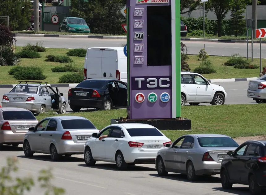 Russian-installed authorities declare economic emergency in Crimea