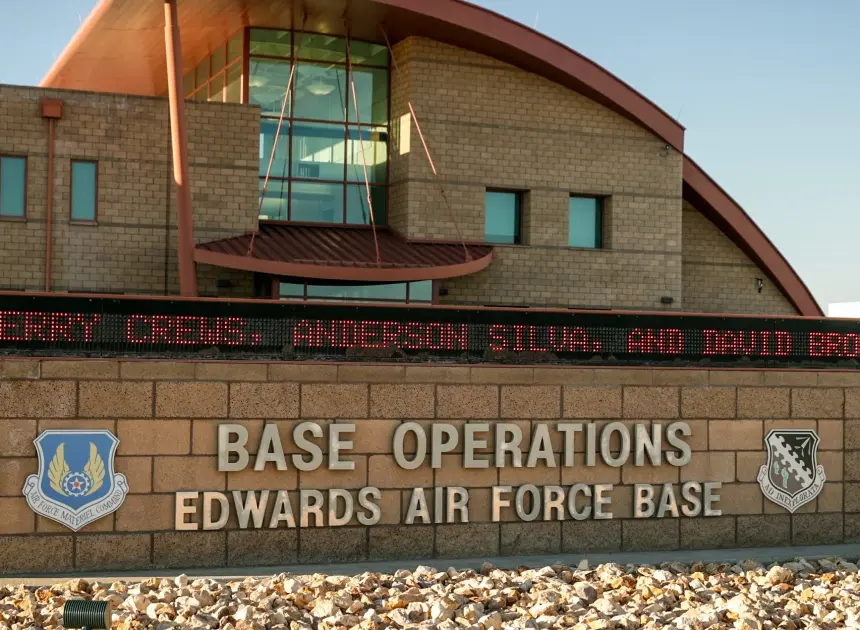 Air Force bomber crashed on takoff at California base