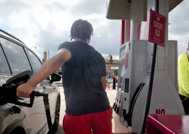 Gas prices fall below $4 for the first time since March