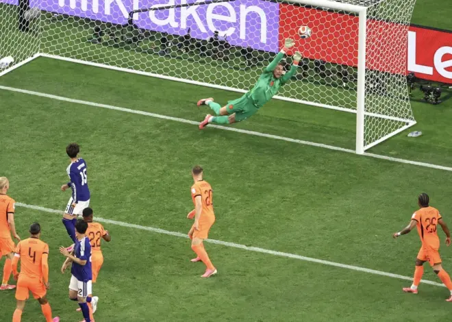 Japan’s Daichi Kamada scores late header to rescue 2-2 draw with the Netherlands in World Cup opener for both