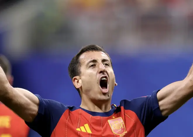 Oyarzabal leads Spain to victory with 2-goal, 1-assist outing after lackluster World Cup debut