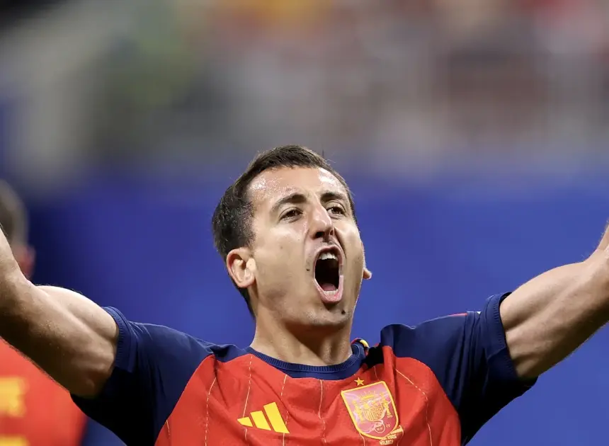 Oyarzabal leads Spain to victory with 2-goal, 1-assist outing after lackluster World Cup debut