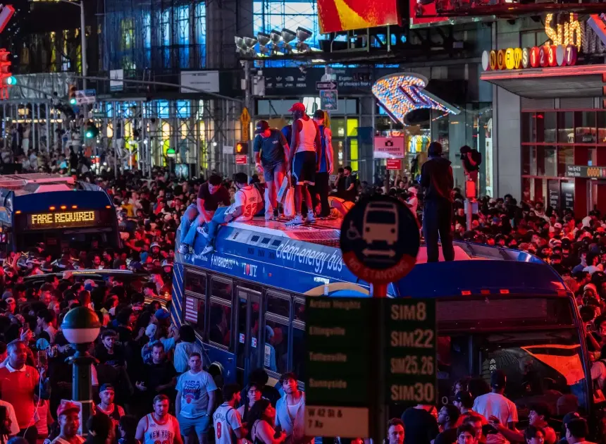 Knicks’ long-awaited title sparks wild celebrations — and a night of chaos in New York