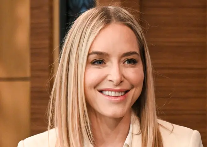 Author Jenny Mollen faces backlash over ‘appalling’ photos with 12-year-old son