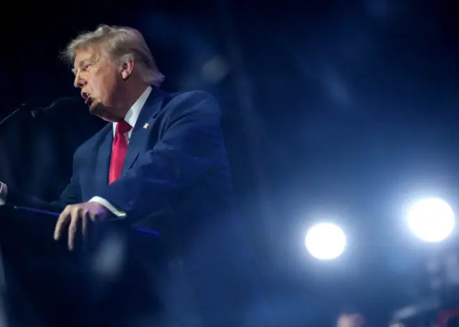 Trump kicks off the Great American State Fair after musical acts pulled out