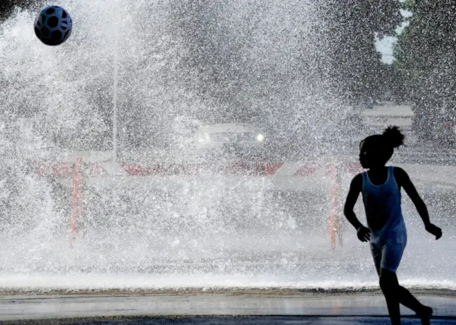 Heat dome dangers: How to stay safe in extreme heat, according to an ER doctor