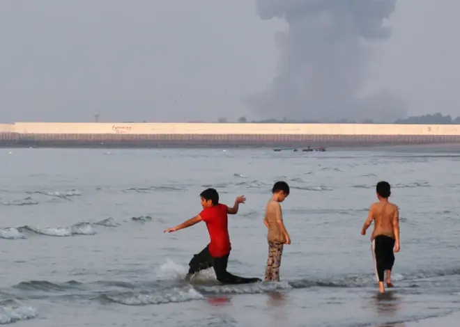 U.S. expands strikes into northern Iran and disables ship trying to run blockade