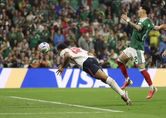 England hands Mexico its first World Cup loss at Azteca Stadium, winning 3-2 to reach quarterfinals
