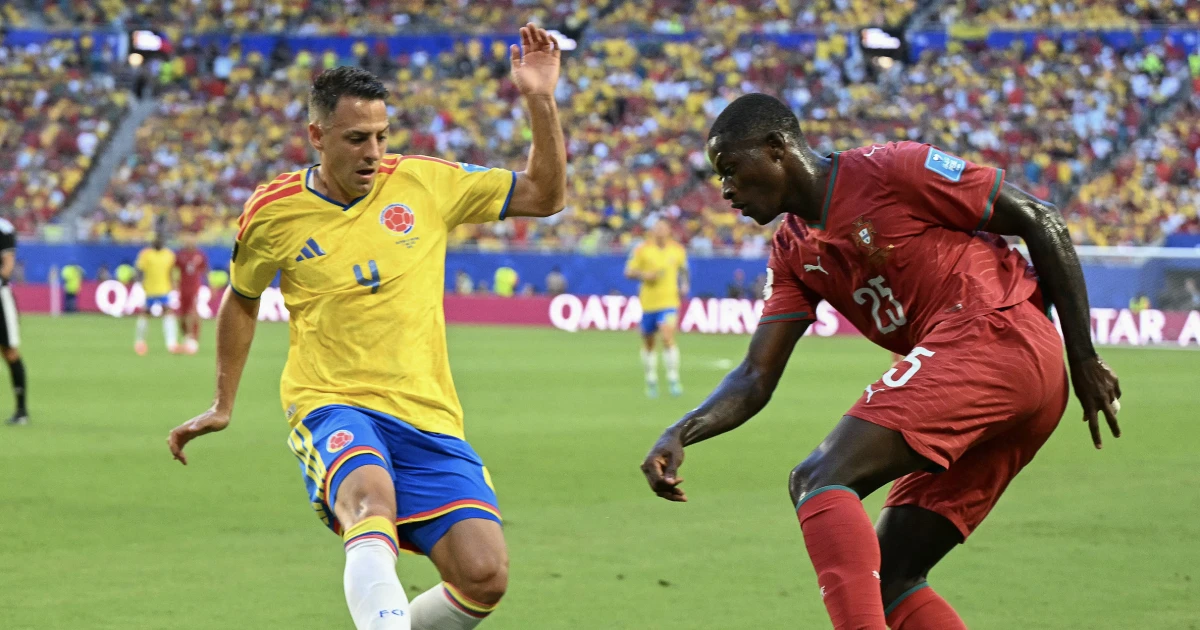 Jhon Arias scores and Colombia beats Ghana 1-0 to reach World Cup round of 16