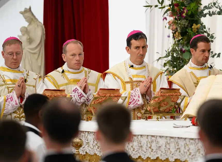A future pope will ‘welcome us back’, says priest from excommunicated Catholic sect