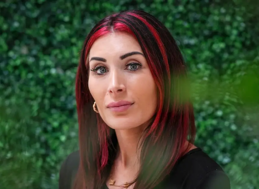 Laura Loomer meets with Zelenskyy in Ukraine after her major reversal on the war