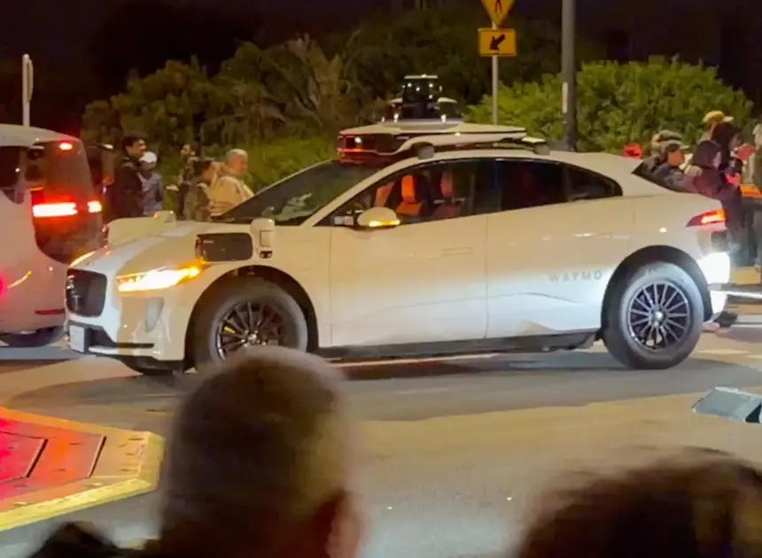 Waymo cars stranded on San Francisco streets as Fourth of July gridlock drains batteries