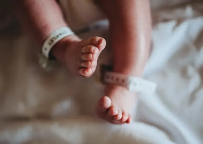 Two men born 38 years ago say N.D. hospital gave them to wrong parents