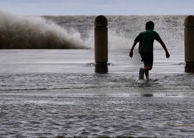 Tropical Storm Bertha weakens after bringing strong winds and heavy surf to Louisiana and Texas