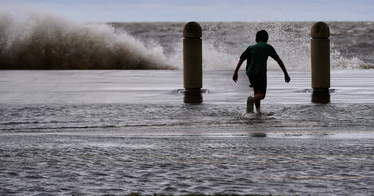 Tropical Storm Bertha weakens after bringing strong winds and heavy surf to Louisiana and Texas