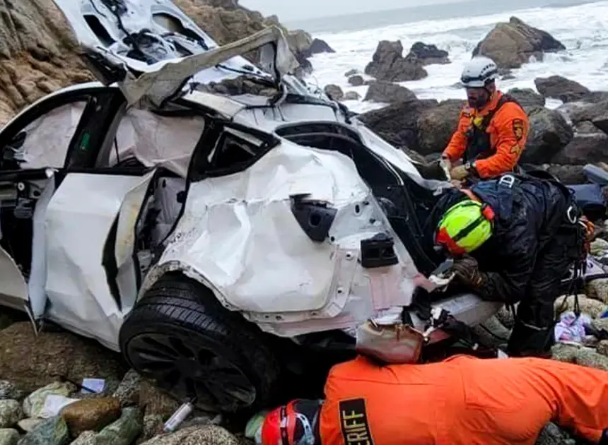 California dad who drove family off cliff has charges dropped after mental health treatment
