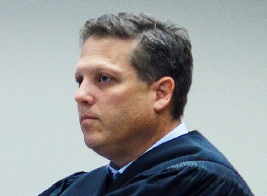 Trump immediately fires the new court-appointed top prosecutor in Seattle