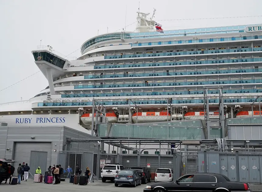 More than 100 cruise passengers and crew sickened with norovirus