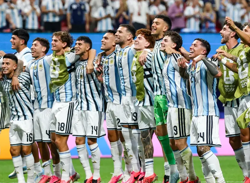 Lionel Messi leads Argentina to 3-2 comeback victory over Egypt and spot in World Cup quarterfinals