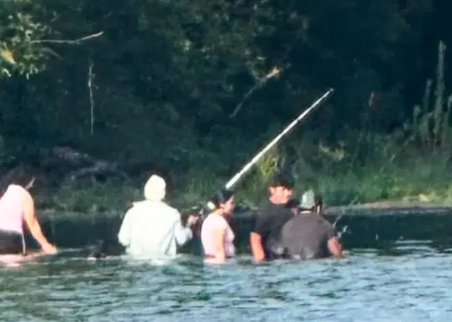 A boater’s photo may be ‘the last picture’ of 5 people who drowned in an Ohio river