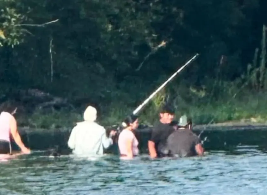 A boater’s photo may be ‘the last picture’ of 5 people who drowned in an Ohio river