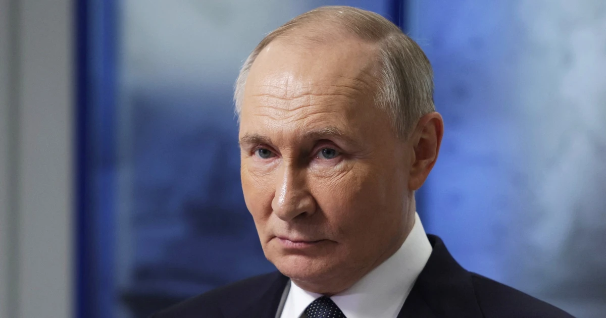 Russians forced to confront new reality as fuel crisis brings Putin’s war home