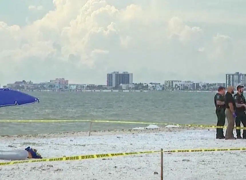 Florida beach lightning strike leaves one dead, three injured ahead of July 4th weekend