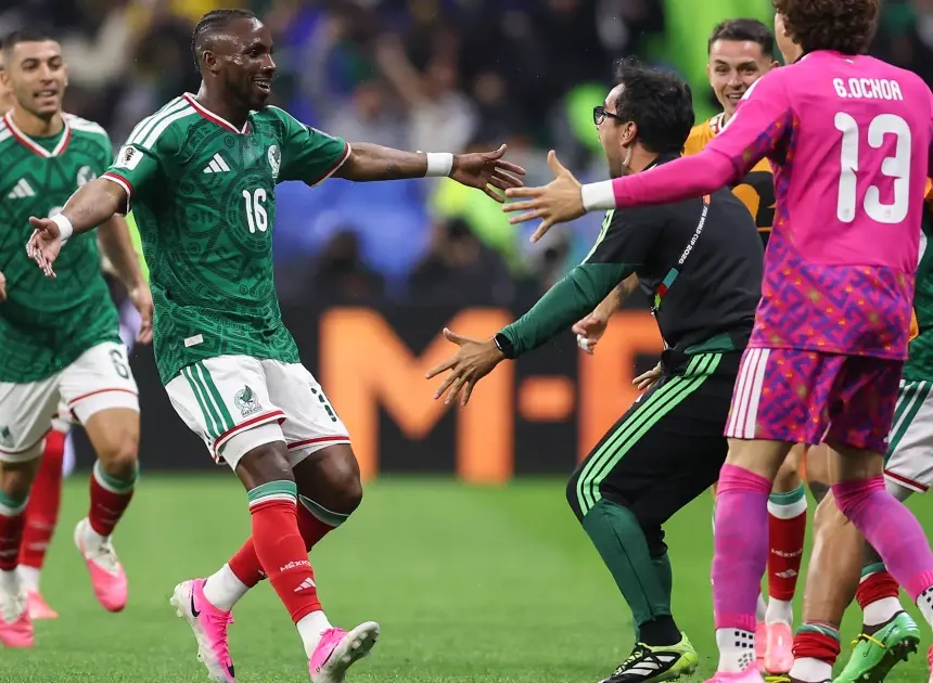 Mexico ends a 40-year knockout drought in 2-0 win over Ecuador to reach the round of 16