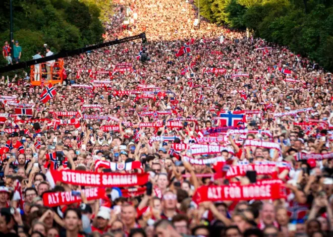 Norway turns World Cup heartbreak into celebration as huge crowds pack capital
