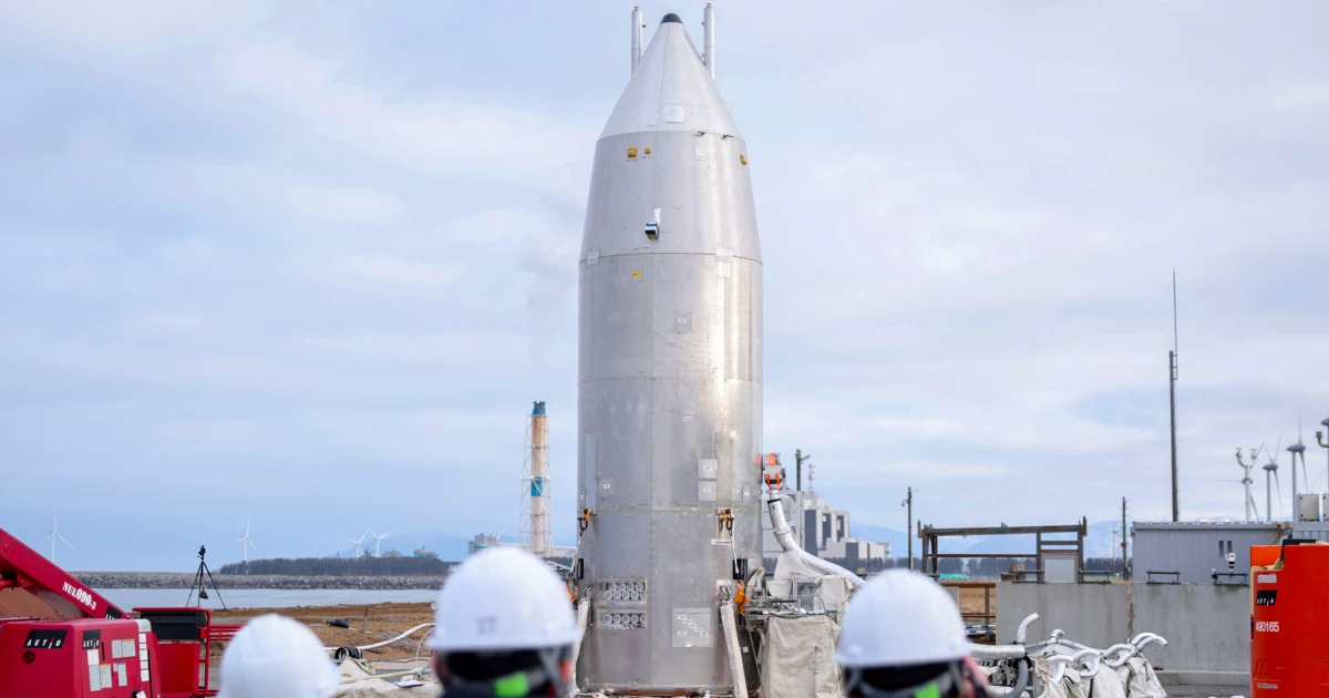 Move over SpaceX: China and Japan flex reusable rockets