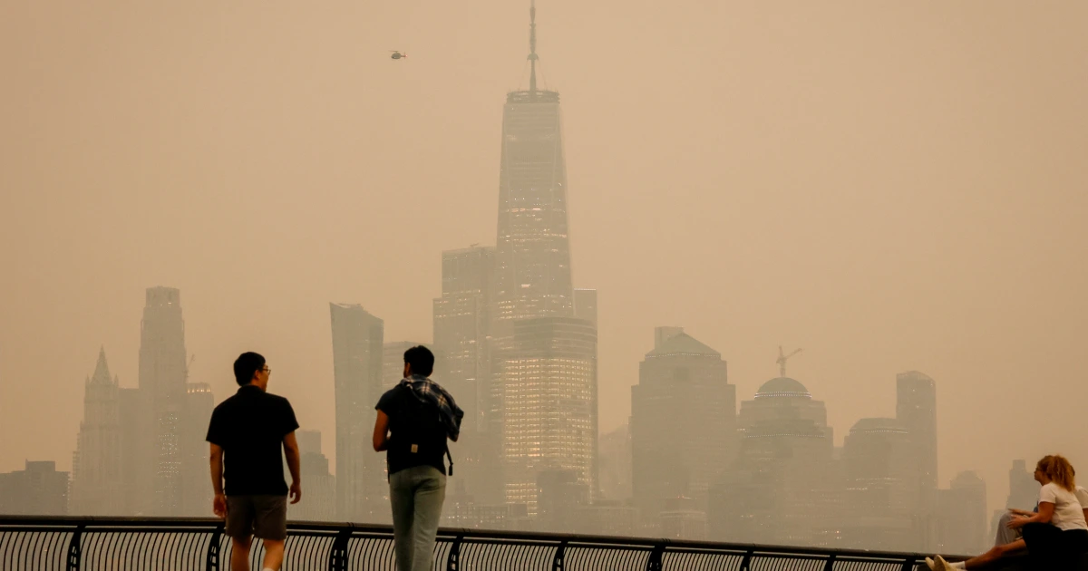 Canadian wildfire smoke turns air hazardous in the U.S. Midwest